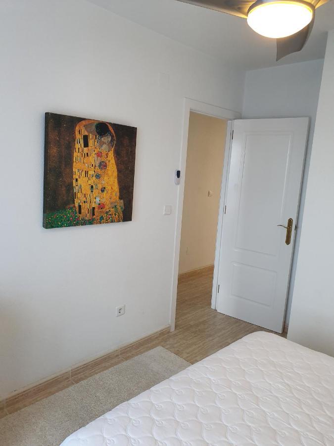 Apartment In Campoamor Overlooking The Swimming Pool Exterior foto
